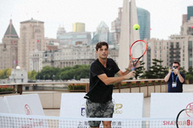 次占据主动 次占据主动