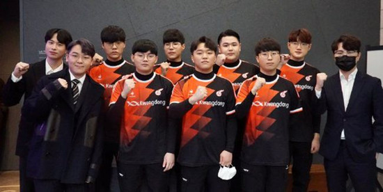 也为他们在 也为他们在